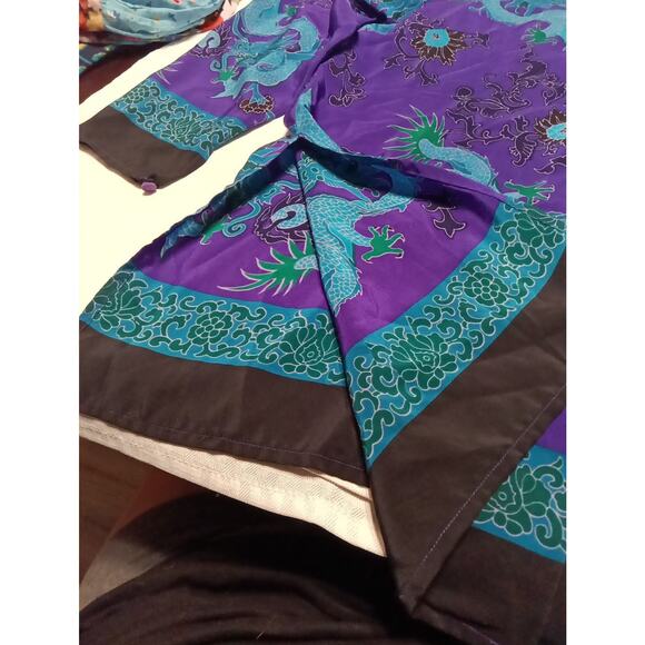 Diane von Furstenberg Women's Silk Blouse Size M Asian Dragon Print Long Sleeve - Picture 2 of 6